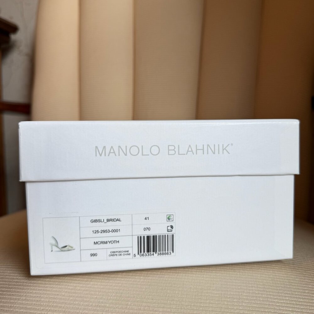 Manolo Blahnik White Pearl-Embellished Slingback Heels - Picture 7 of 15